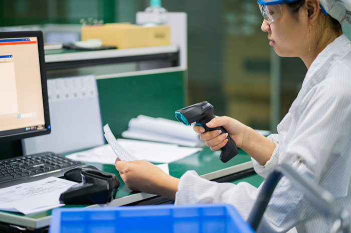 J16 Smart_工廠_掃碼22_副本700.jpg